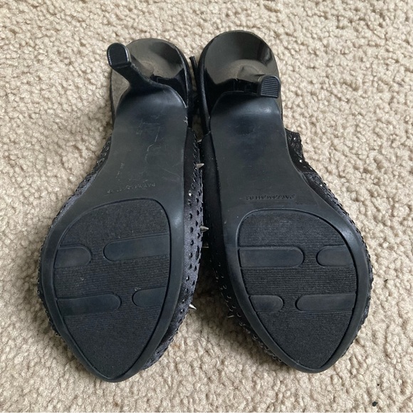 Fergie Hermosa Black Satin Beaded Spiked Slingback Peeptoe Pumps Heels - Picture 6 of 13